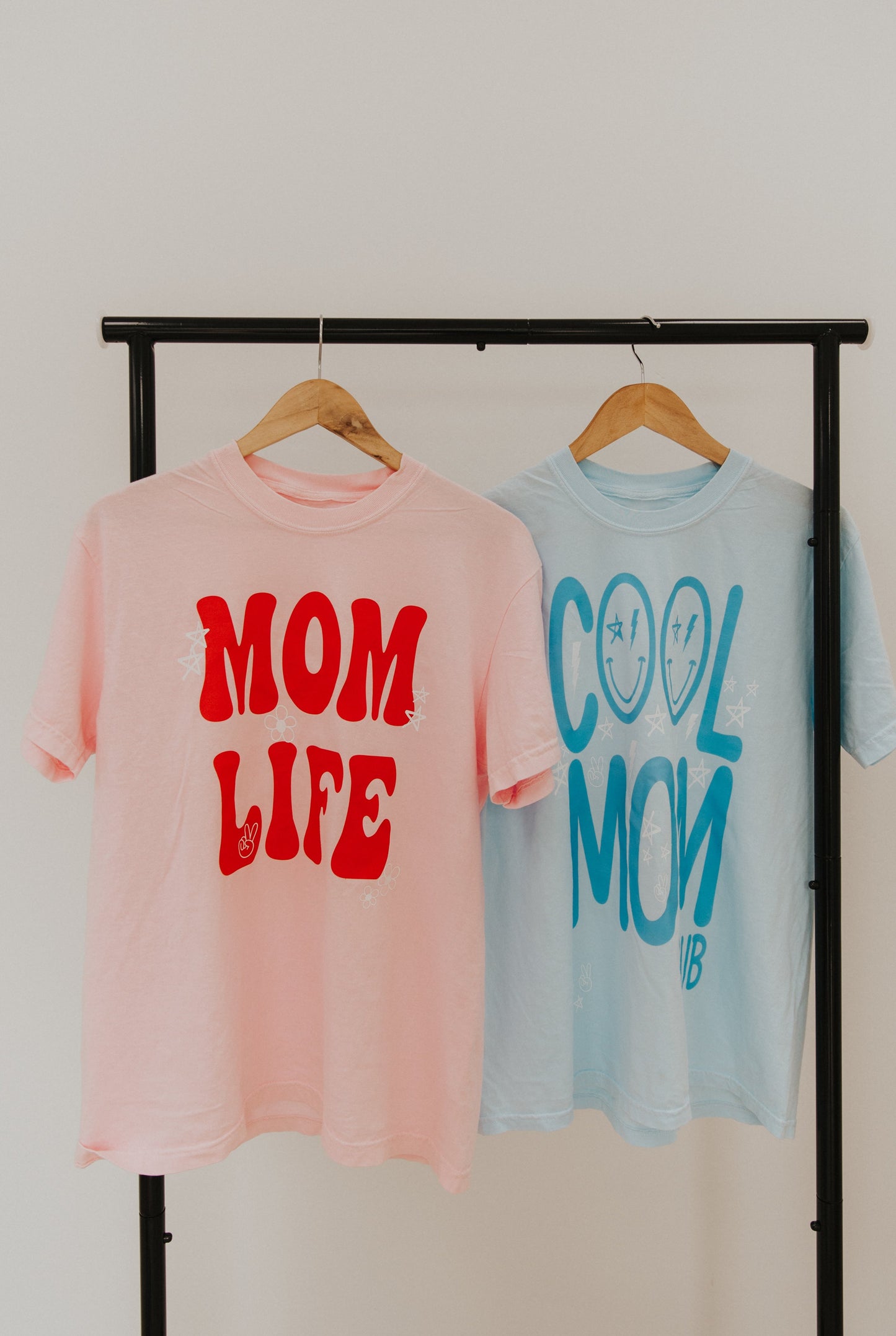 Mom Life Graphic Tee